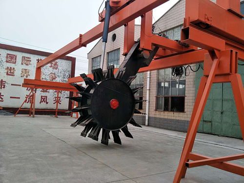 蘭州輪盤(pán)式翻拋機(jī)廠家價(jià)格合理 越盛肥料設(shè)備與數(shù)控機(jī)床銷(xiāo)售的綜合優(yōu)勢(shì)